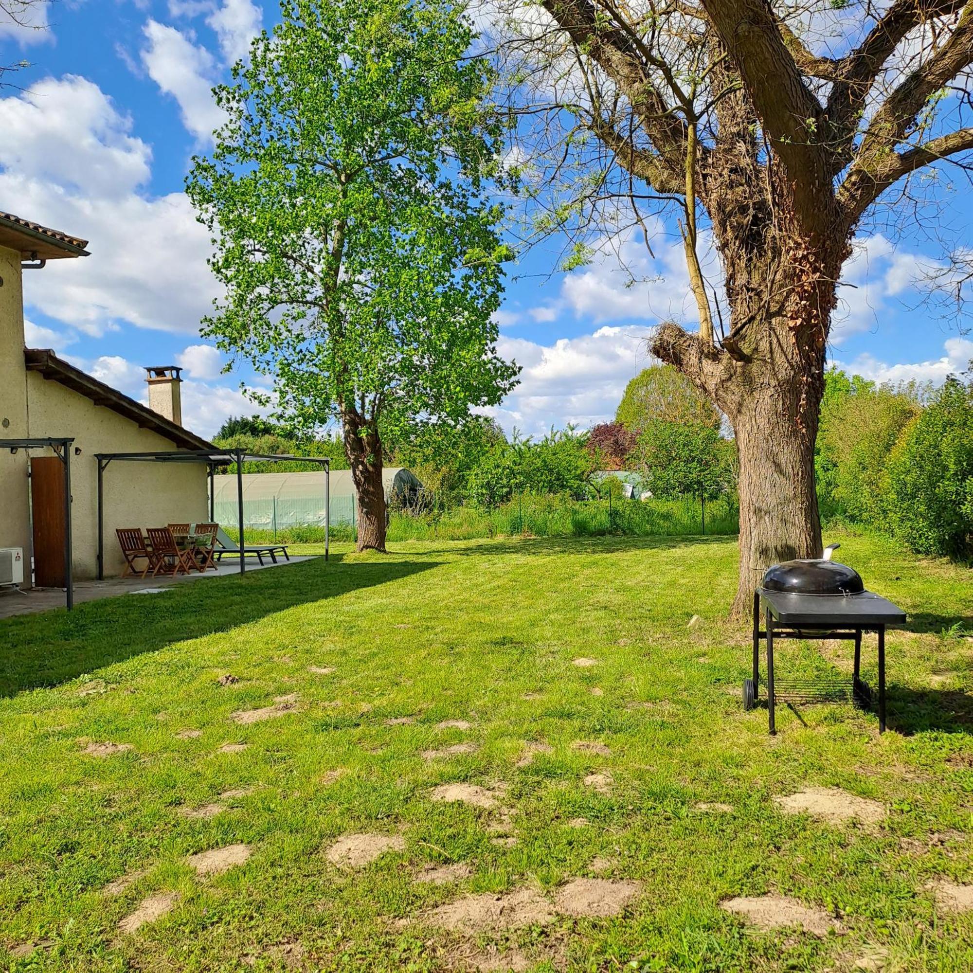 Gites De L'Akwaba Buzet-sur-Baise Exterior foto